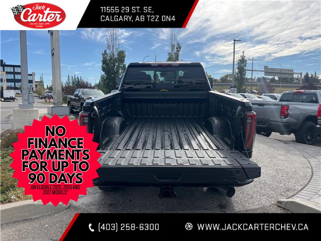 2026 GMC Sierra 3500HD AT4 (Stk: TF117700) in Calgary - Image 6 of 23