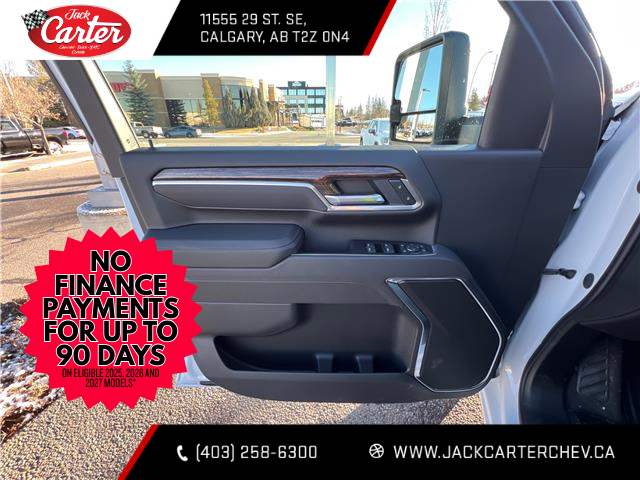 2026 GMC Sierra 3500HD SLE (Stk: TF165508) in Calgary - Image 18 of 21 2026 GMC Sierra 3500HD SLE (Stk: TF165508) in Calgary - Image 18 of 21