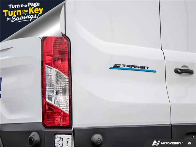 2026 Ford E-Transit-350 Cargo Base (Stk: 26TR059) in St. Catharines - Image 10 of 23