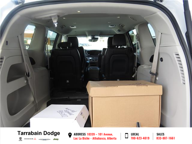 2024 Chrysler Pacifica Touring-L (Stk: B0646) in Lac La Biche - Image 5 of 28