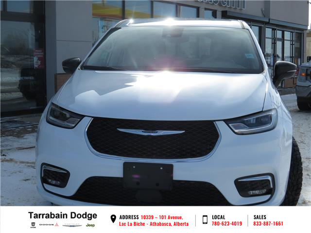 2024 Chrysler Pacifica Touring-L (Stk: B0646) in Lac La Biche - Image 8 of 28