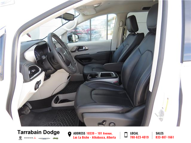 2024 Chrysler Pacifica Touring-L (Stk: B0646) in Lac La Biche - Image 20 of 28