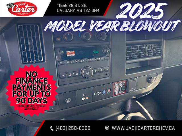 2025 Chevrolet Express 2500 Work Van (Stk: S1251126) in Calgary - Image 13 of 18