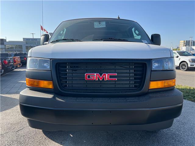 2025 GMC Savana 2500 Work Van (Stk: S1264500) in Calgary - Image 8 of 18