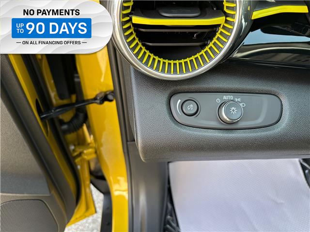 2025 Chevrolet Trax ACTIV (Stk: TS288158) in Caledonia - Image 33 of 60