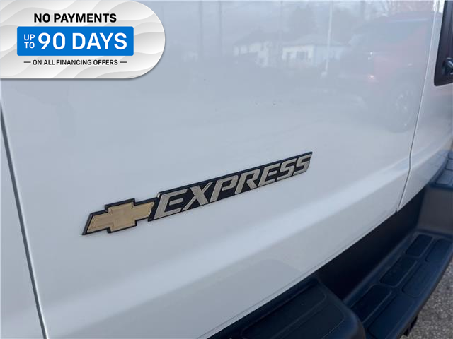 2025 Chevrolet Express 2500 Work Van (Stk: TS227009) in Caledonia - Image 10 of 34