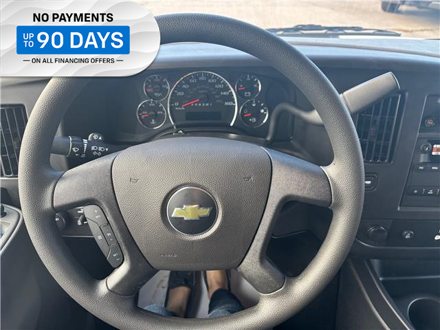2025 Chevrolet Express 2500 Work Van (Stk: TS227009) in Caledonia - Image 21 of 34