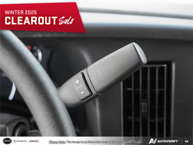 2025 GMC Savana 2500 Work Van (Stk: T55578) in Cobourg - Image 17 of 24