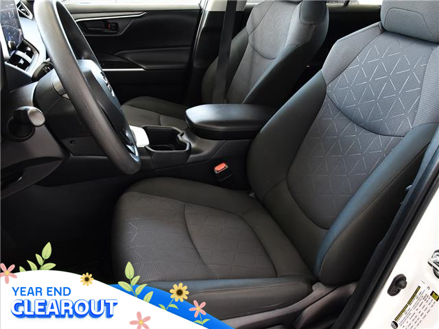 2025 Toyota RAV4 LE (Stk: 03318) in GEORGETOWN - Image 12 of 26