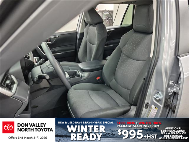 2024 Toyota RAV4 Hybrid XLE (Stk: 10119829A) in Markham - Image 11 of 34