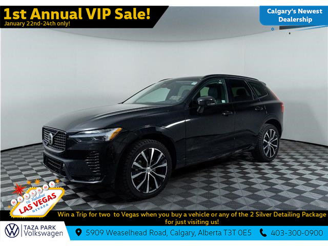 2024 Volvo XC60 B5 Plus Dark Theme (Stk: TU0134) in Calgary - Image 1 of 21