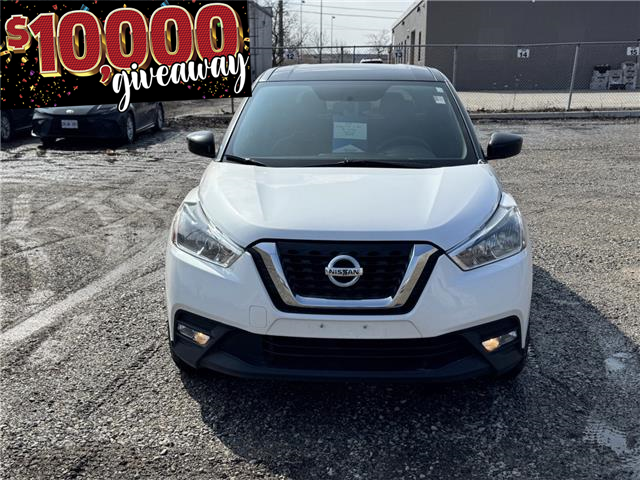 2019 Nissan Kicks S (Stk: 42757) in Georgetown - Image 1 of 17