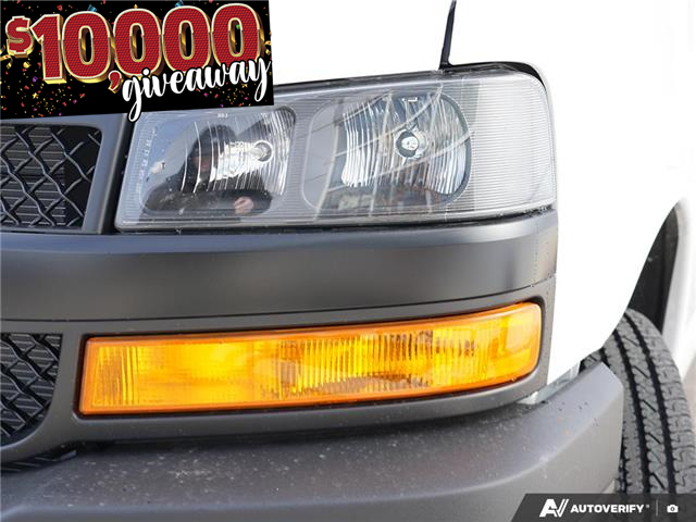 2026 Chevrolet Express 3500 Work Van (Stk: 42855) in Georgetown - Image 13 of 28