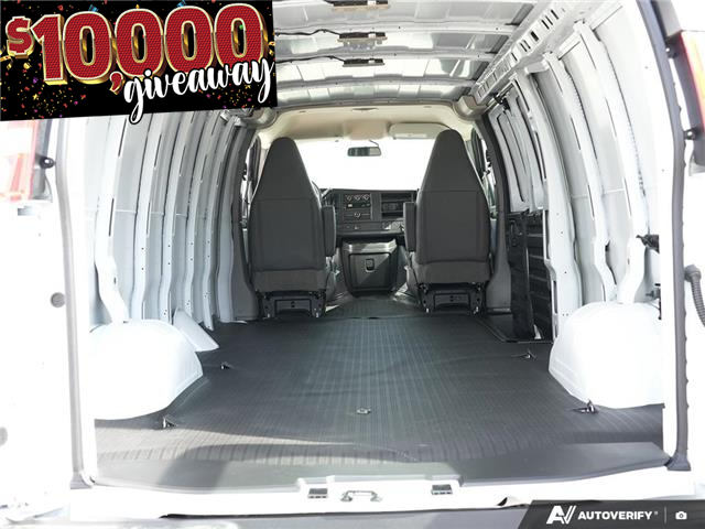 2026 Chevrolet Express 3500 Work Van (Stk: 42855) in Georgetown - Image 14 of 28