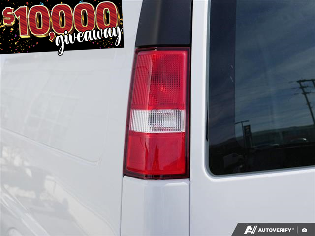 2026 Chevrolet Express 3500 Work Van (Stk: 42855) in Georgetown - Image 16 of 28