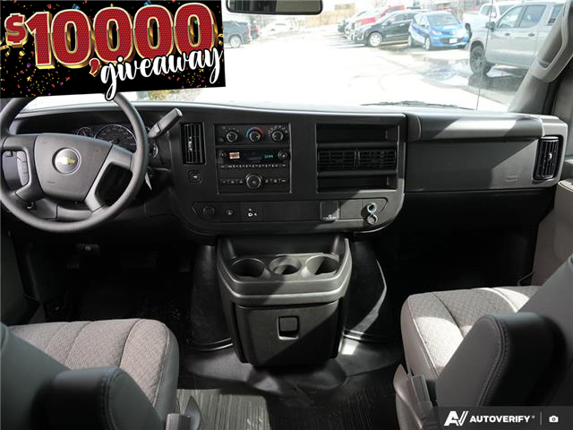 2026 Chevrolet Express 3500 Work Van (Stk: 42855) in Georgetown - Image 27 of 28