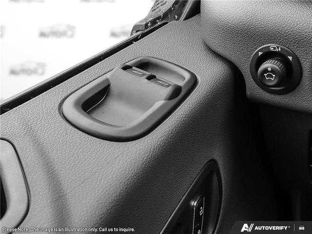 2025 Ford Transit-150 Cargo Base (Stk: 250459) in Hamilton - Image 16 of 24