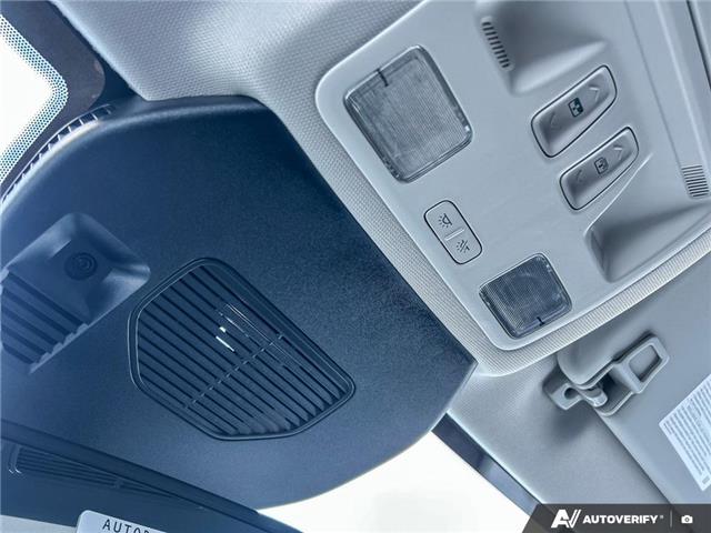 2026 Ford Escape PHEV (Stk: 260036) in Hamilton - Image 17 of 21