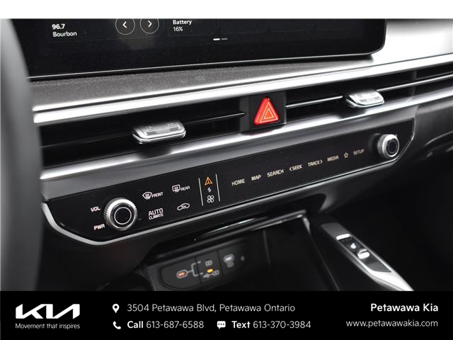2025 Kia Sorento Plug-In Hybrid EX (Stk: K25193) in Petawawa - Image 29 of 30
