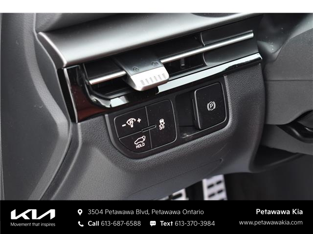 2026 Kia Sportage EX Premium w/Red Interior (Stk: K26104) in Petawawa - Image 17 of 30
