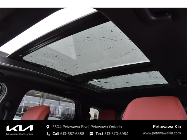 2026 Kia Sportage EX Premium w/Red Interior (Stk: K26104) in Petawawa - Image 18 of 30