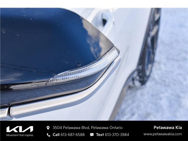 2026 Kia K4 GT-Line Turbo w/Red Interior (Stk: K26113) in Petawawa - Image 4 of 30