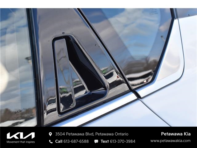 2026 Kia K4 GT-Line Turbo w/Red Interior (Stk: K26113) in Petawawa - Image 5 of 30