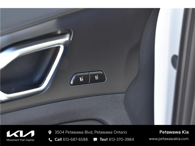 2026 Kia Sportage EX Premium w/Black Interior (Stk: K26119) in Petawawa - Image 15 of 30