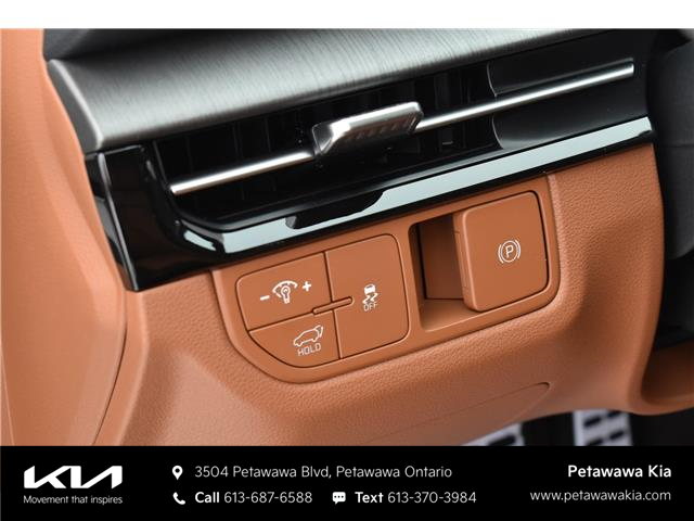 2026 Kia Sportage X-Line Limited w/Terracotta Brown Interior (Stk: K26125) in Petawawa - Image 17 of 30