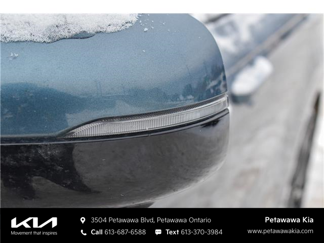 2022 Kia Carnival EX+ (Stk: K26069A) in Petawawa - Image 4 of 30