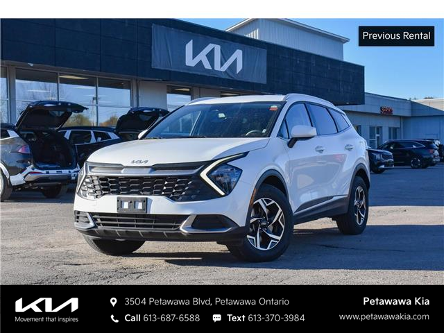 2023 Kia Sportage LX (Stk: KP0796) in Petawawa - Image 1 of 30