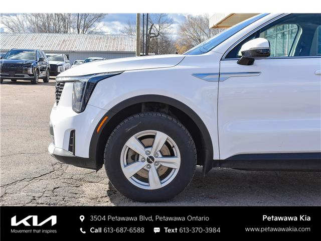 2024 Kia Sorento 2.5L LX (Stk: KP0799) in Petawawa - Image 3 of 30