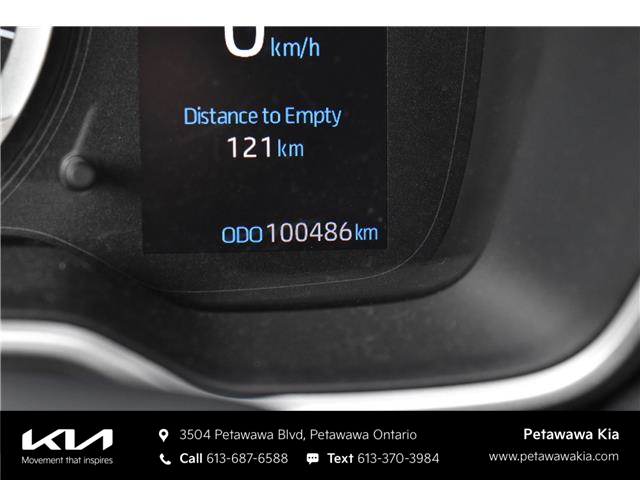 2019 Toyota Corolla Hatchback Base (Stk: K26049B) in Petawawa - Image 20 of 30