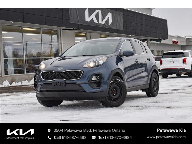 2021 Kia Sportage LX (Stk: K26107A) in Petawawa - Image 1 of 30