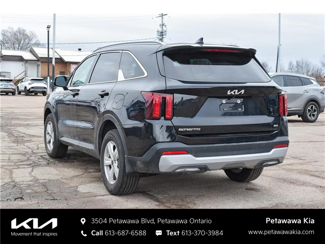 2024 Kia Sorento 2.5L LX (Stk: KP0798) in Petawawa - Image 6 of 30