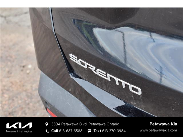 2024 Kia Sorento 2.5L LX (Stk: KP0798) in Petawawa - Image 8 of 30