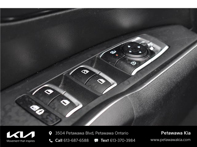 2024 Kia Sorento 2.5L LX (Stk: KP0798) in Petawawa - Image 14 of 30