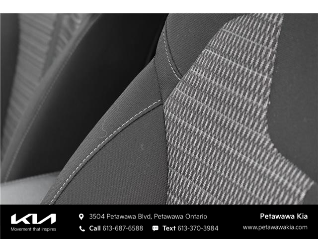 2024 Kia Sorento 2.5L LX (Stk: KP0798) in Petawawa - Image 18 of 30
