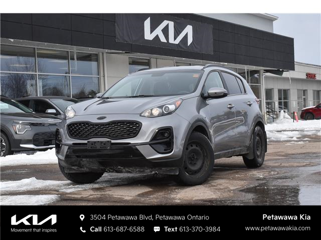 2022 Kia Sportage LX Nightsky Edition (Stk: K26141A) in Petawawa - Image 1 of 30