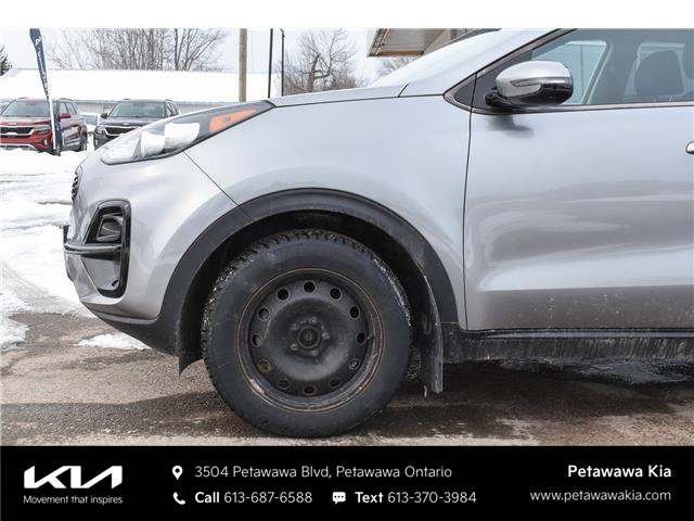 2022 Kia Sportage LX Nightsky Edition (Stk: K26141A) in Petawawa - Image 3 of 30