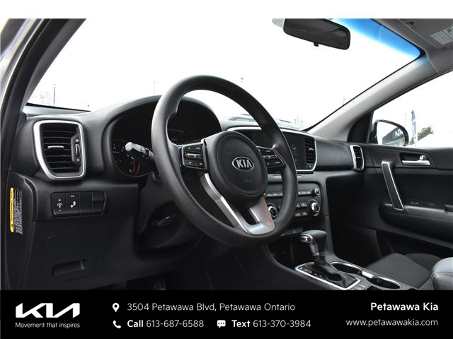 2022 Kia Sportage LX Nightsky Edition (Stk: K26141A) in Petawawa - Image 14 of 30
