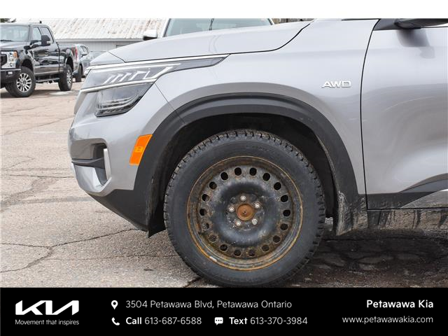 2022 Kia Seltos SX Turbo w/Burgundy Interior (Stk: K26142A) in Petawawa - Image 3 of 30