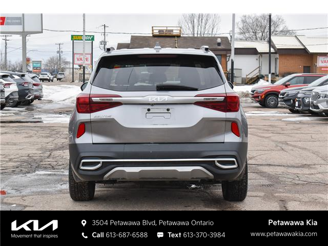 2022 Kia Seltos SX Turbo w/Burgundy Interior (Stk: K26142A) in Petawawa - Image 7 of 30