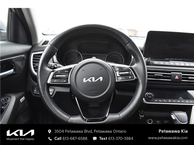 2022 Kia Seltos SX Turbo w/Burgundy Interior (Stk: K26142A) in Petawawa - Image 21 of 30