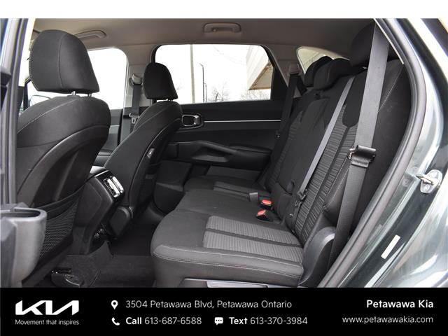 2023 Kia Sorento 2.5L LX Premium (Stk: K26164A) in Petawawa - Image 13 of 30