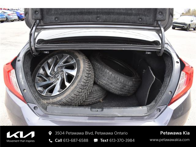 2018 Honda Civic SE (Stk: K26103B) in Petawawa - Image 7 of 28