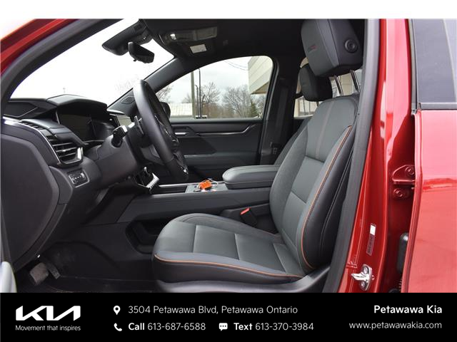 2026 GMC Acadia AT4 (Stk: K26178A) in Petawawa - Image 13 of 28
