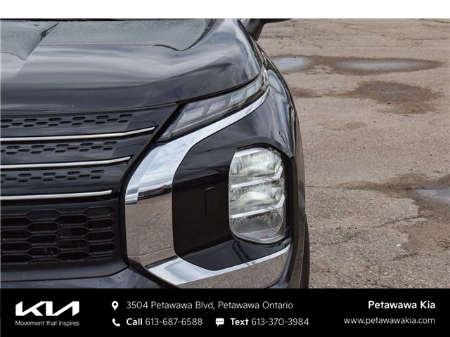 2022 Mitsubishi Outlander ES (Stk: K26155A) in Petawawa - Image 2 of 30
