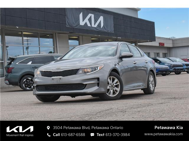 2018 Kia Optima LX (Stk: K26163A) in Petawawa - Image 1 of 5