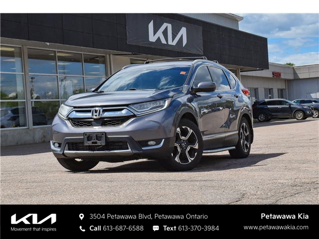 2018 Honda CR-V Touring (Stk: K26237A) in Petawawa - Image 1 of 30